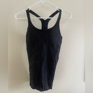 Black lululemon tank top with removable padding